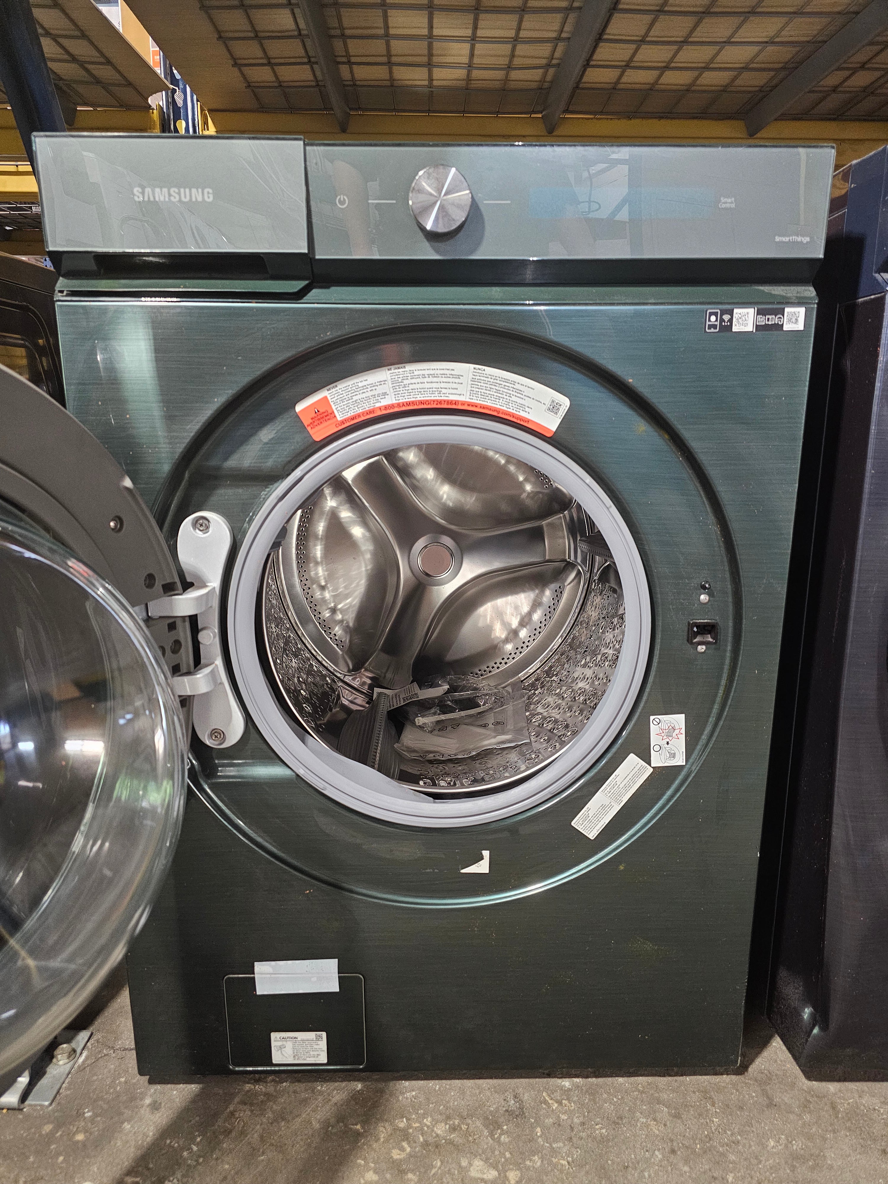 Samsung Bespoke 5.3 cu. ft. Ultra-Capacity Smart Front Load Washer in Brushed Green with Super Speed Wash and AI Smart Dial